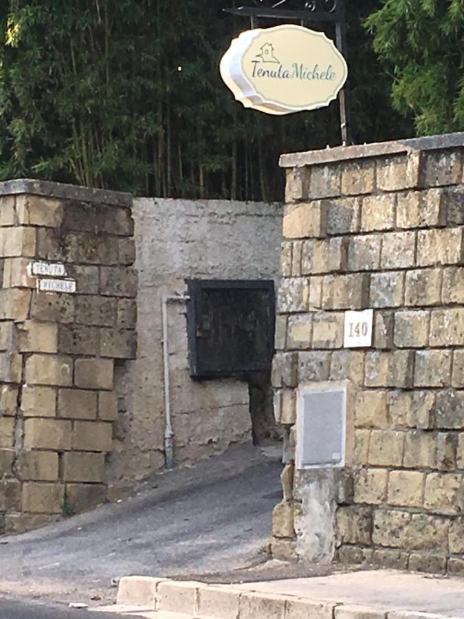 Tenuta Michele Наполи Екстериор снимка
