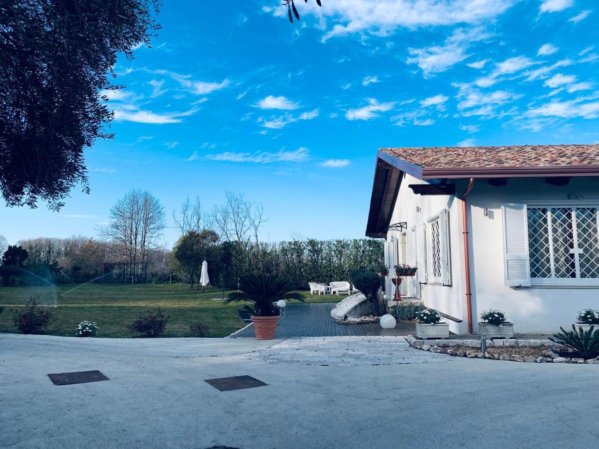 Tenuta Michele Наполи Екстериор снимка