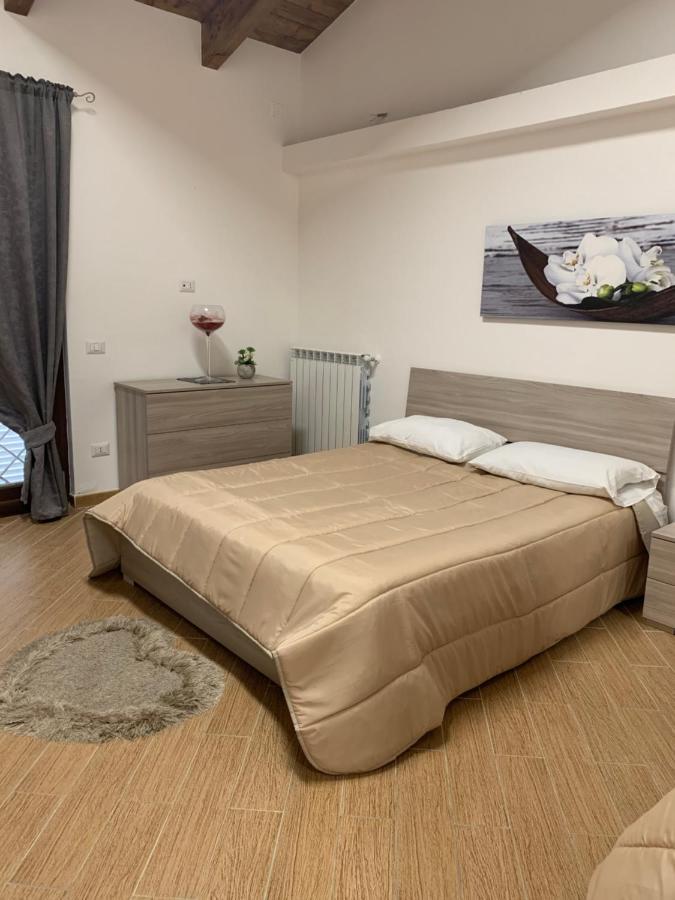 Tenuta Michele Наполи Екстериор снимка